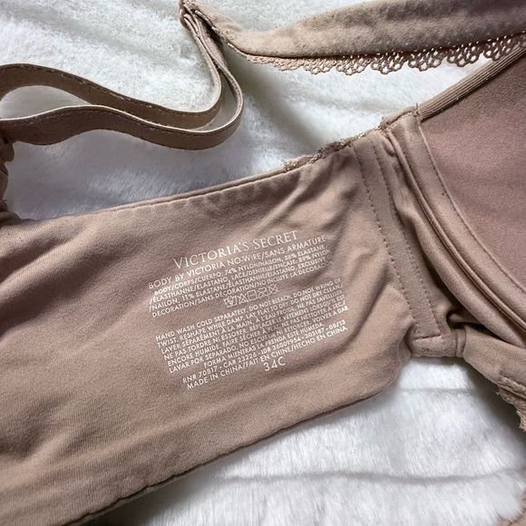(NWOT) VICTORIA’S SECRET Wireless Body By Victoria Beige Bra - Picture 6 of 6